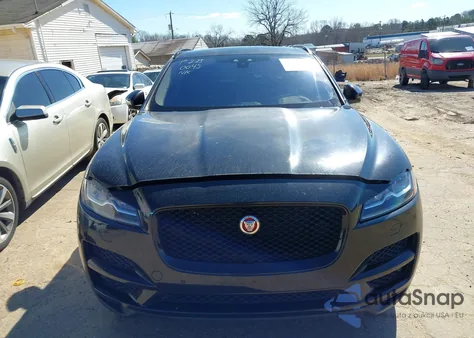 2017 Jaguar F-Pace 35T Prestige z USA, uszkodzony, nr VIN SADCK2BV2HA060268